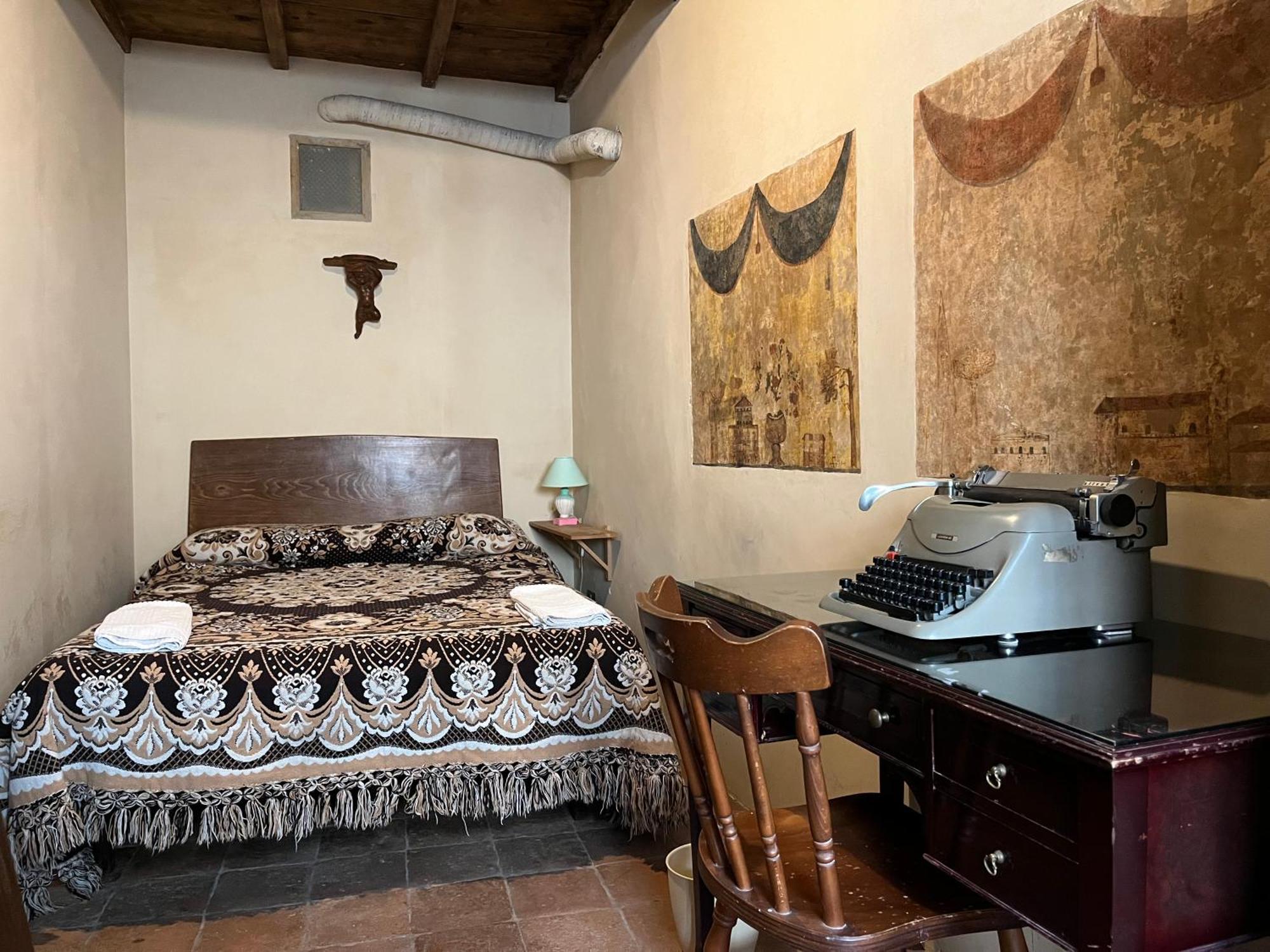 La Preta Nera Bed & Breakfast Giuliano di Roma Exterior photo